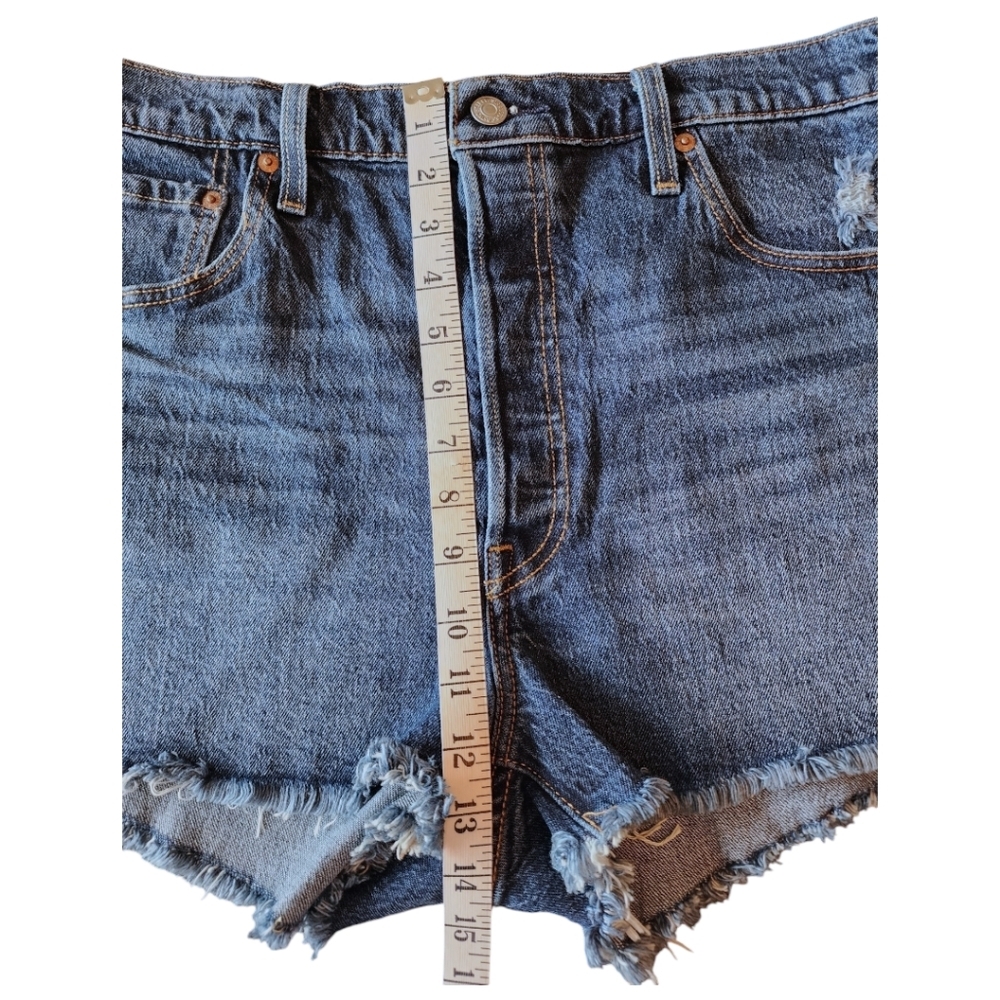 Levi's 501 raw hem button-fly high waist denim shorts 34" waist - Picture 6 of 12
